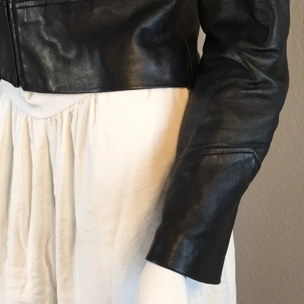 Black Leather Zip-Front Women's Jacket - Picture 5 of 7
